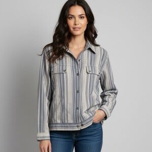 Vintage Christopher & Banks stretch lightweight denim jean Jacket size large‎